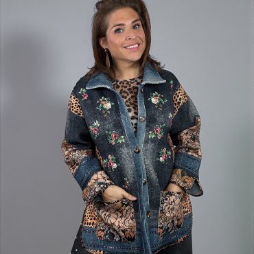 Statement print jacket | love me more