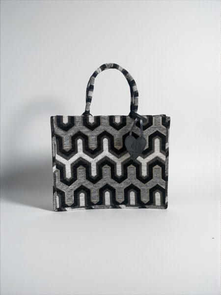 BY NYKA shopper Blizz black