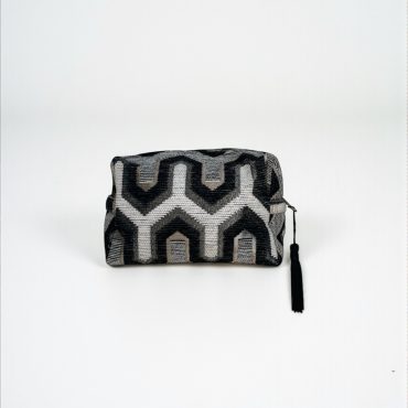 BY NYKA toiletbag Bo black