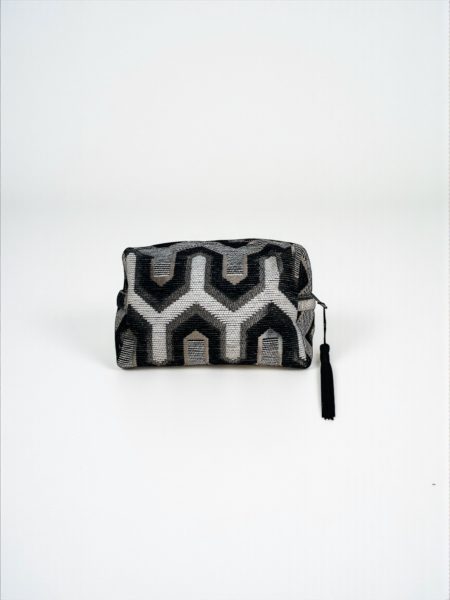 BY NYKA toiletbag Bo black