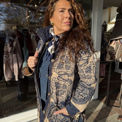 Statement print jacket | fine paisley