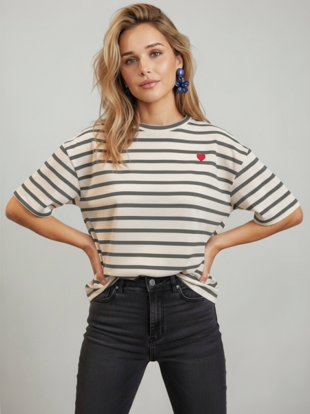 Stripe tee heart grey